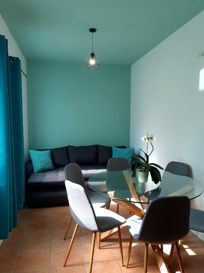Socaland Apartmaji Ngoại thất bức ảnh